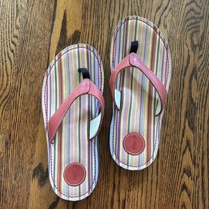 Privo Clark’s multicolor striped thong sandals with arch support